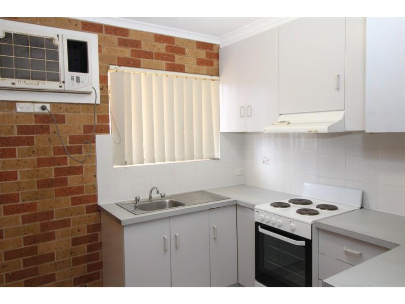 2/41 Coolah Street, Griffith NSW 2680