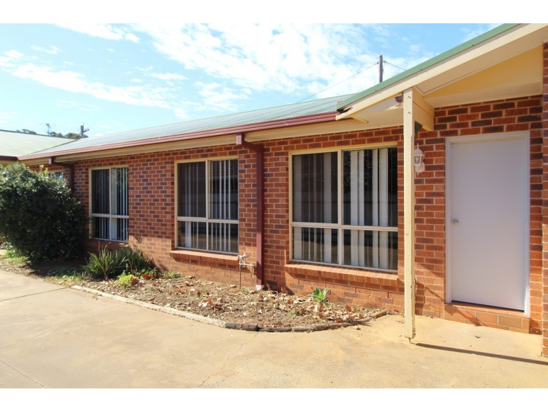 2/41 Coolah Street, Griffith NSW 2680