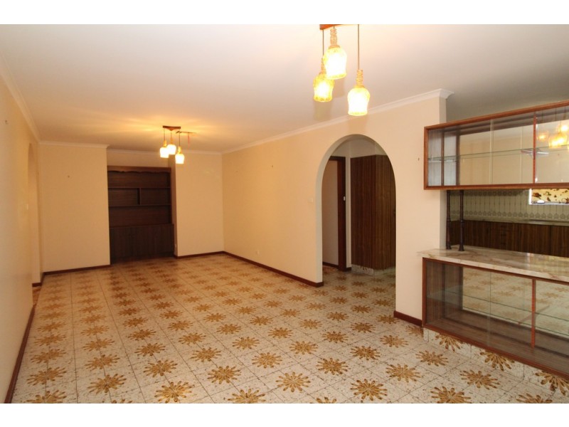 77 Blumer Avenue, Griffith NSW 2680