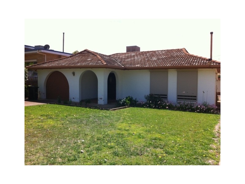 29 BLUMER AVENUE, Griffith NSW 2680
