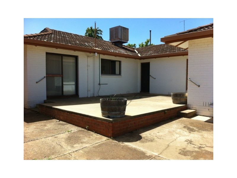 29 BLUMER AVENUE, Griffith NSW 2680