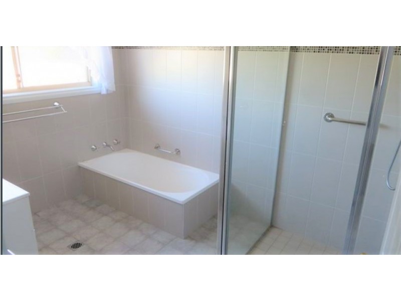 4/3 Workfolk Place, Griffith NSW 2680