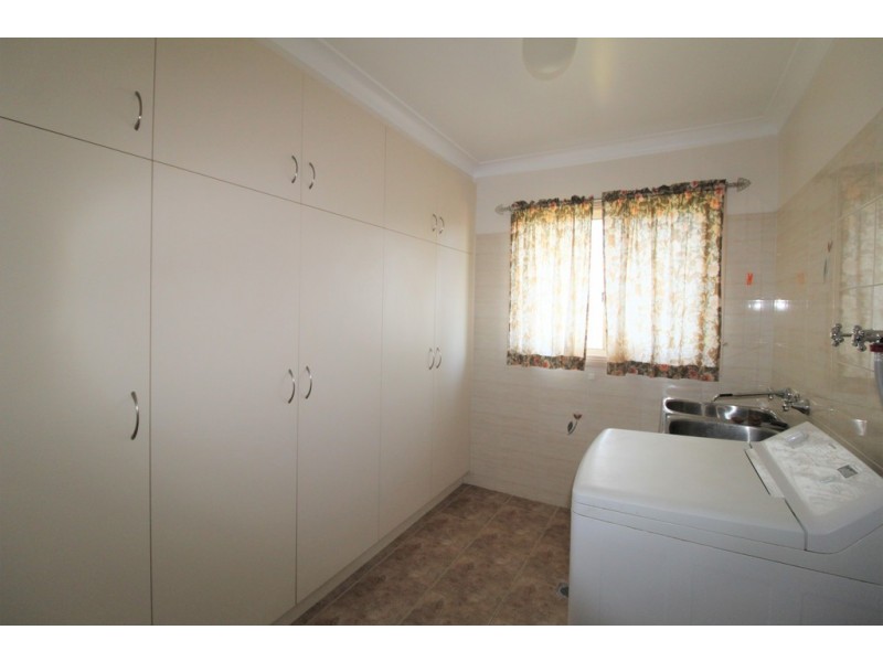 Bob Irvin Road, Griffith NSW 2680