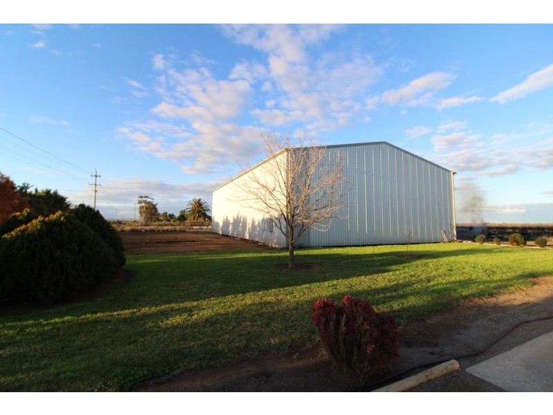 Bob Irvin Road, Griffith NSW 2680