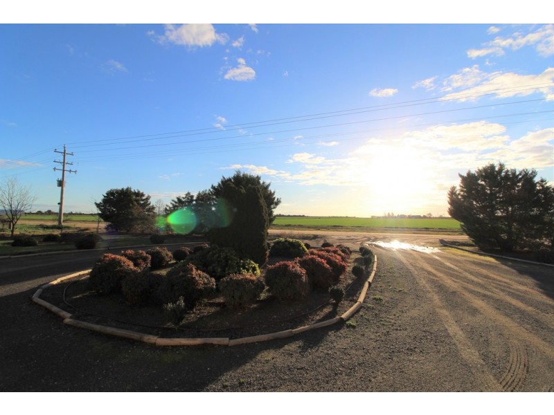 Bob Irvin Road, Griffith NSW 2680
