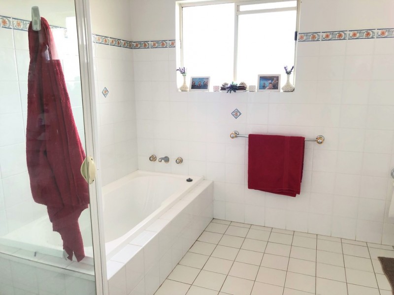 23 Clifton Boulevarde, Griffith NSW 2680