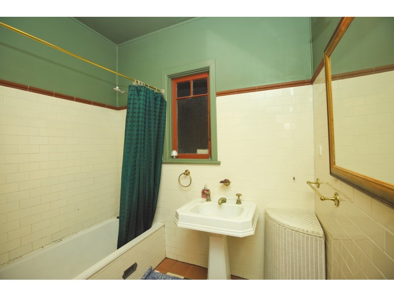 14 Stanbridge street, Yenda NSW 2681