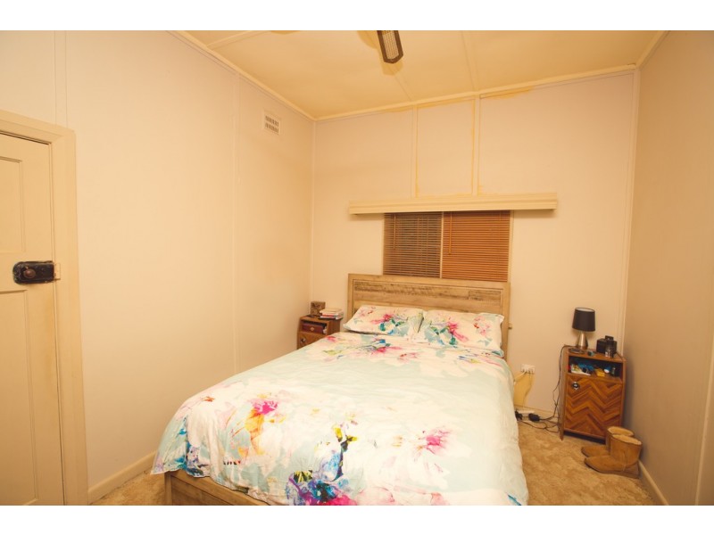 14 Stanbridge street, Yenda NSW 2681