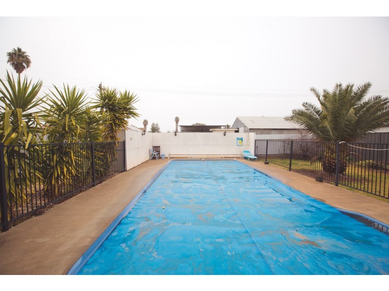 14 Stanbridge street, Yenda NSW 2681