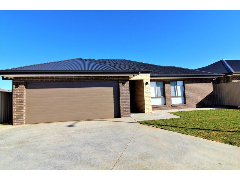 37 Scremin Grove, Griffith NSW 2680