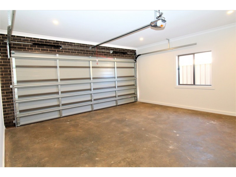 37 Scremin Grove, Griffith NSW 2680