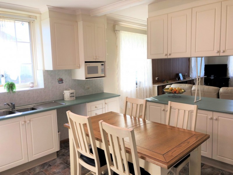 10 Barellan Street, Griffith NSW 2680