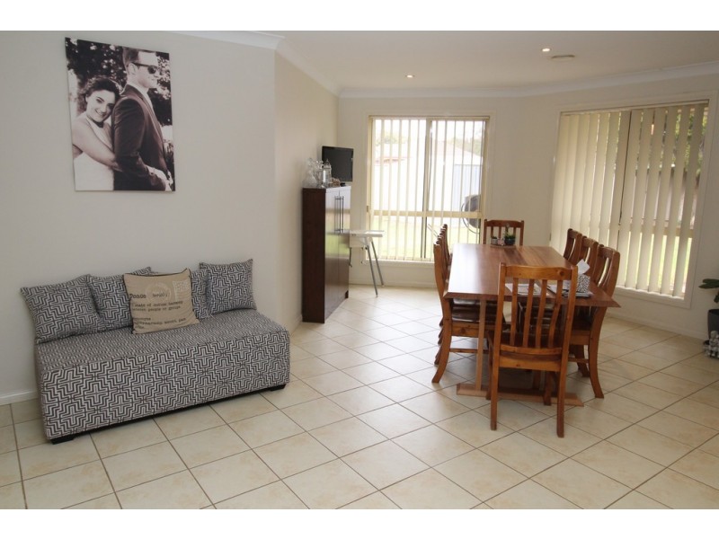 13 Hillview Place, Leeton NSW 2705