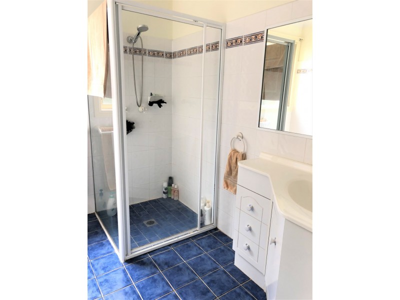 13 Hillview Place, Leeton NSW 2705