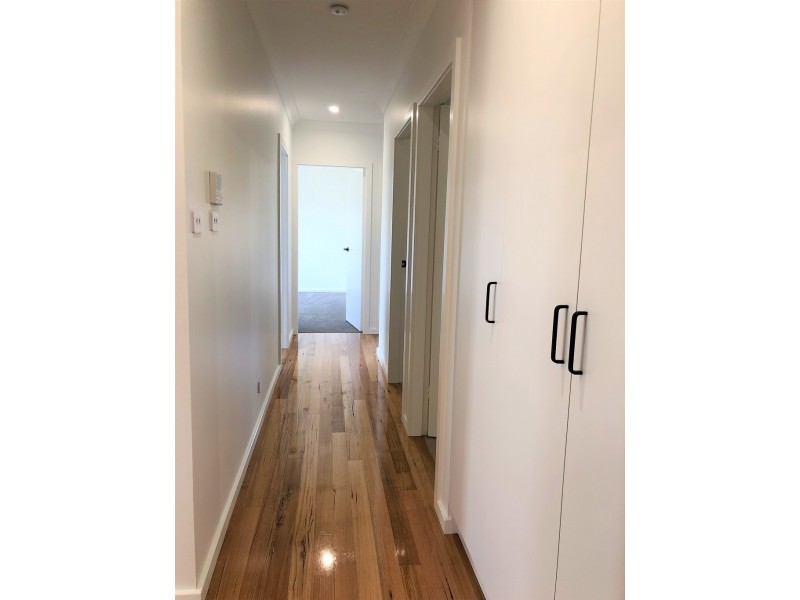 15 Lanza Grove, Griffith NSW 2680