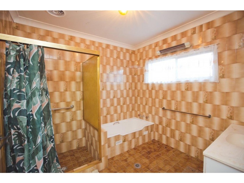 41 Bringagee Street, Griffith NSW 2680