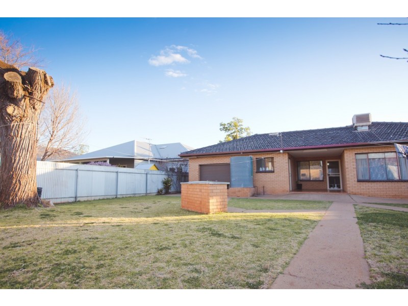 41 Bringagee Street, Griffith NSW 2680