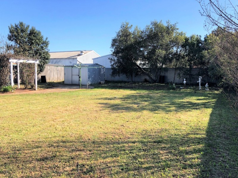 23 Taylor Road, Griffith NSW 2680
