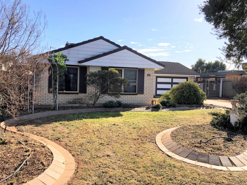 23 Taylor Road, Griffith NSW 2680