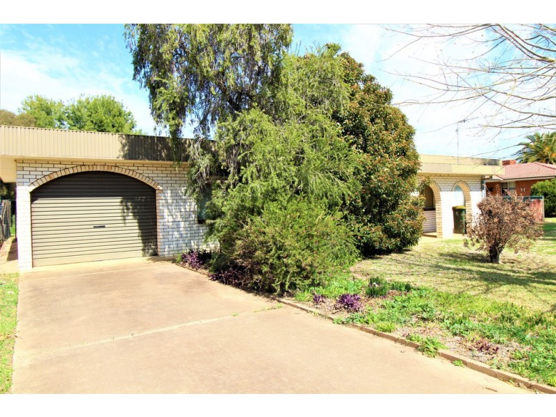 30 McAlister street, Darlington Point NSW 2706