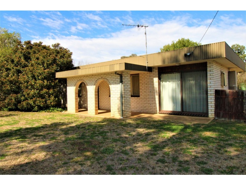 30 McAlister street, Darlington Point NSW 2706