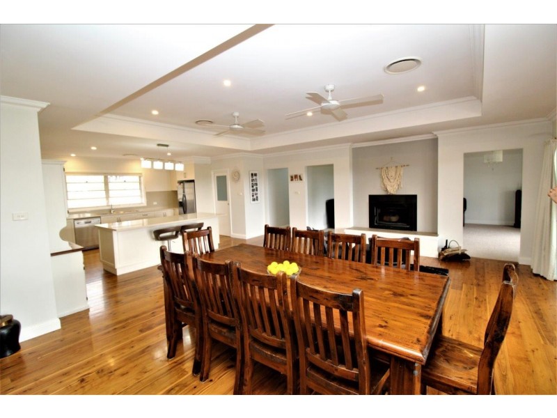 35 Mountain View Road, Myall Park NSW 2681