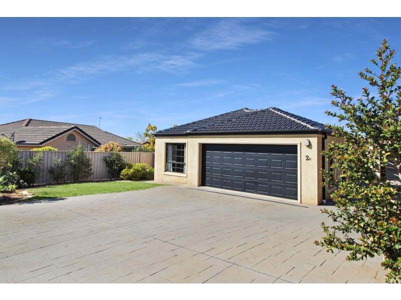 2a Worfolk Place, Griffith NSW 2680