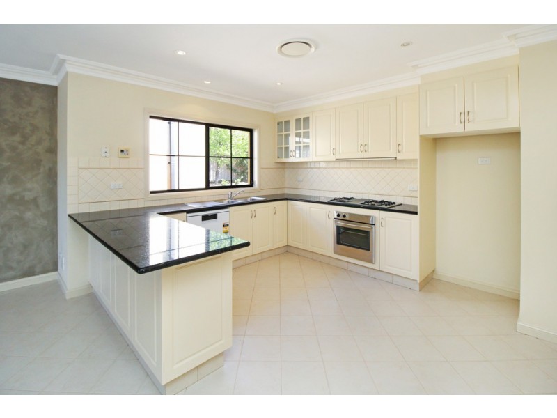 2a Worfolk Place, Griffith NSW 2680