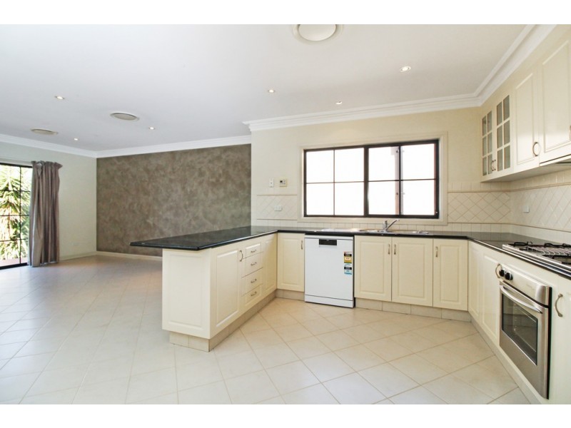 2a Worfolk Place, Griffith NSW 2680