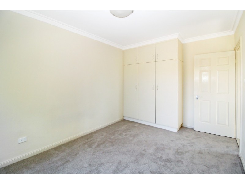 2a Worfolk Place, Griffith NSW 2680