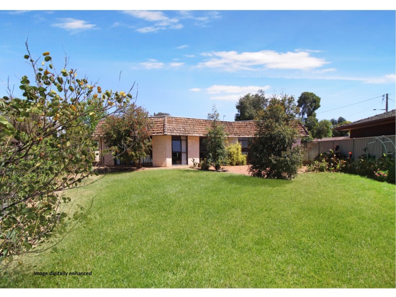 9 Foster Place, Griffith NSW 2680