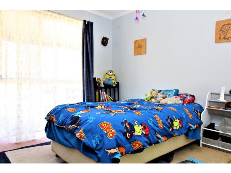 6 Campbell Street, Darlington Point NSW 2706