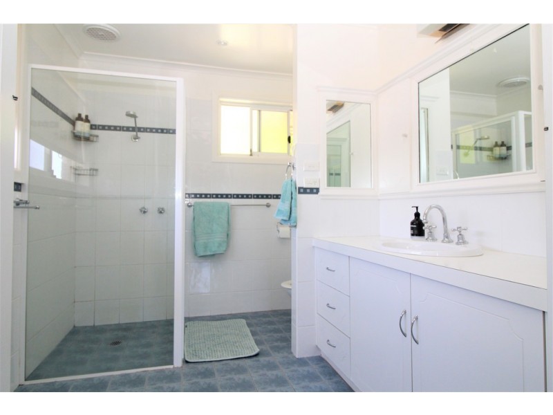 5 Mills Place, Griffith NSW 2680