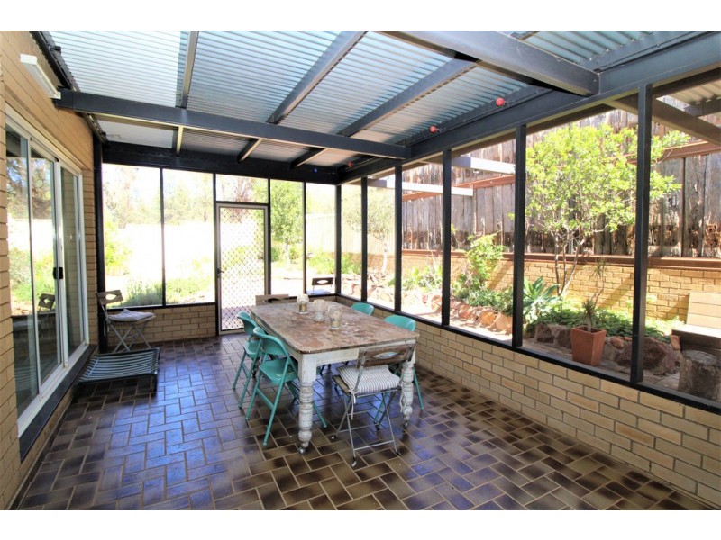 5 Mills Place, Griffith NSW 2680