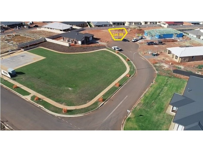 14 Cappello Close, Griffith NSW 2680