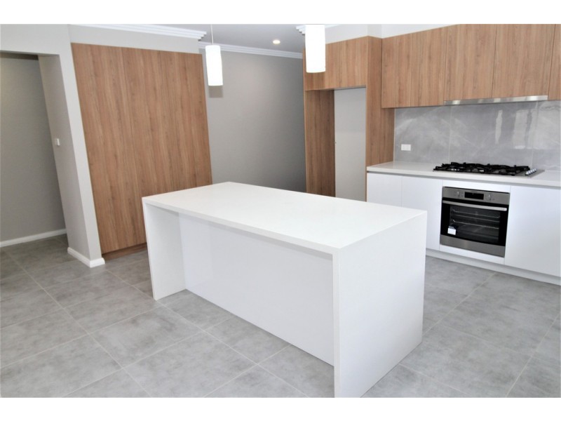 13B Braeburn Avenue, Griffith NSW 2680