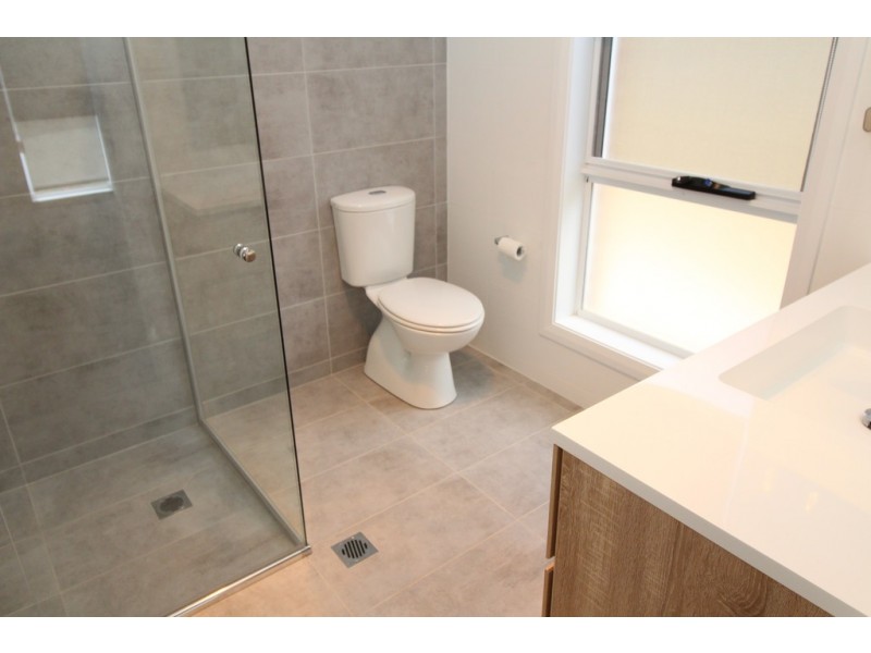 13B Braeburn Avenue, Griffith NSW 2680