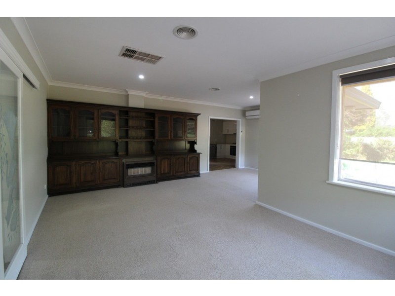 71 Blumer Avenue, Griffith NSW 2680