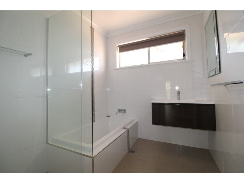 71 Blumer Avenue, Griffith NSW 2680