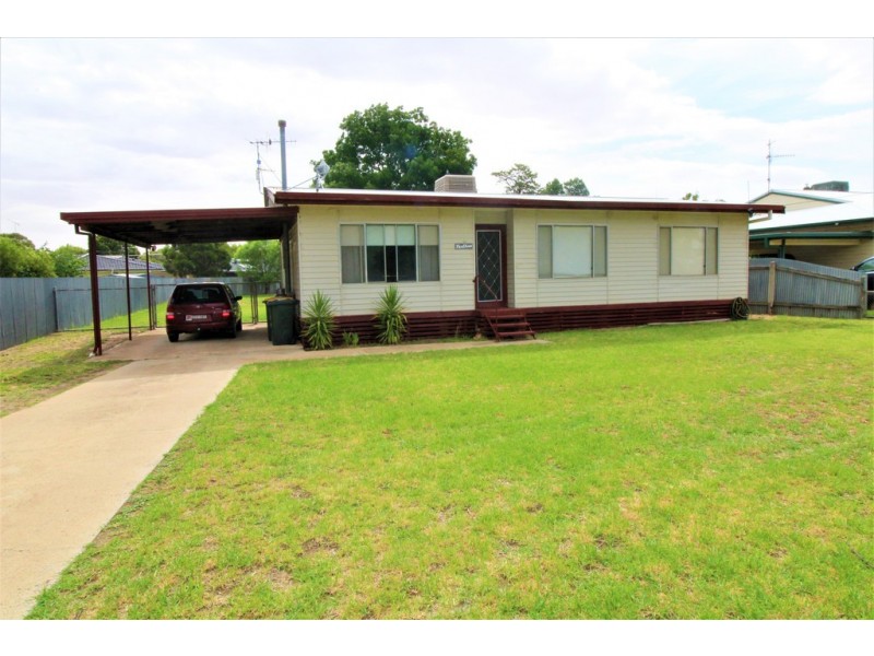 6 Bellbird Street, Coleambally NSW 2707
