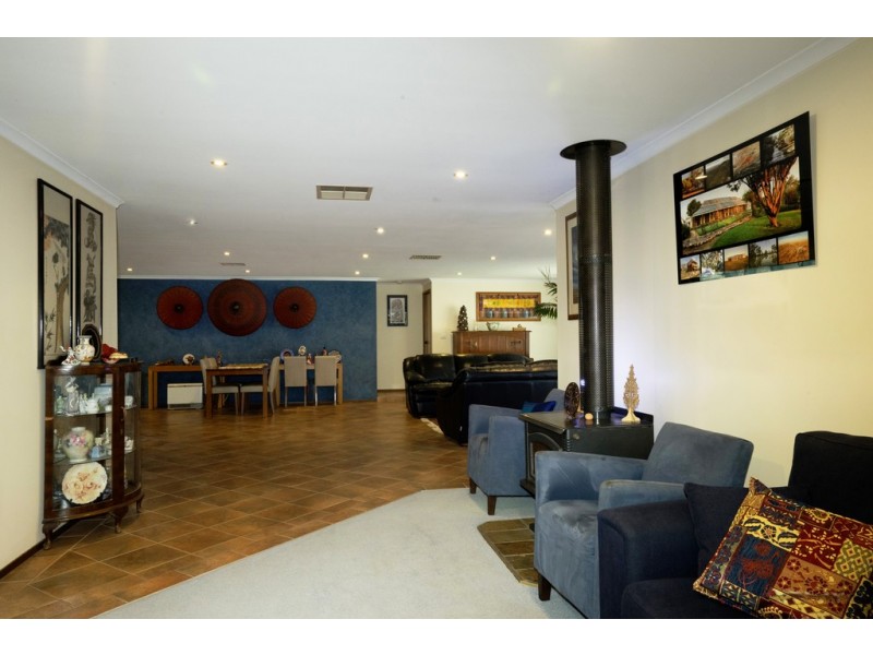 27 Sanders Street, Griffith NSW 2680