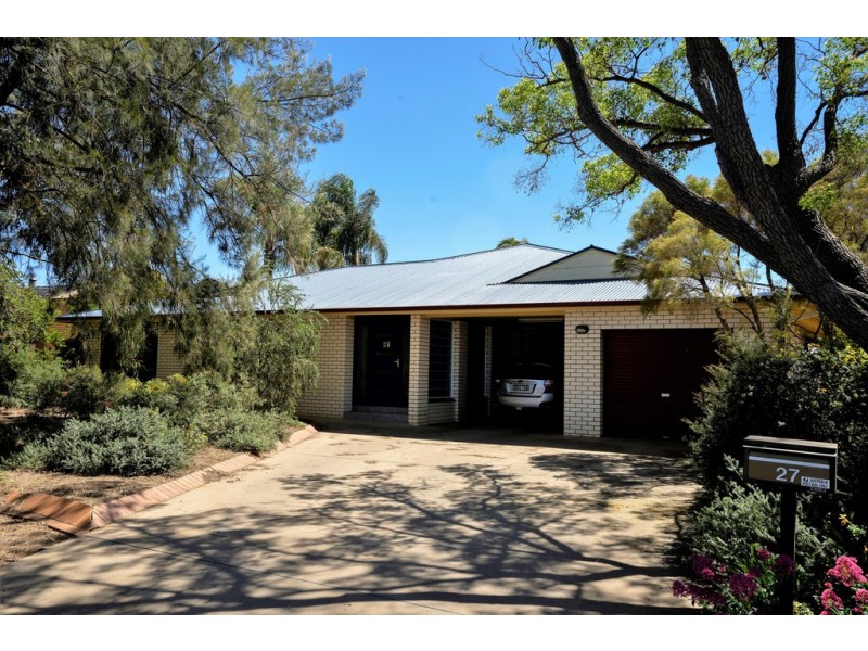 27 Sanders Street, Griffith NSW 2680