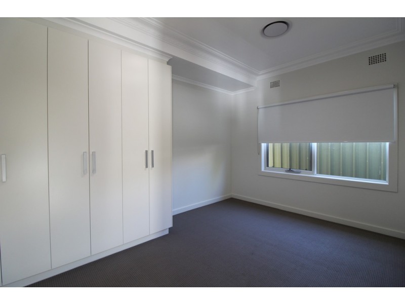 2/37 Kookora Street, Griffith NSW 2680