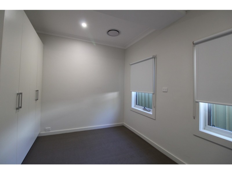 2/37 Kookora Street, Griffith NSW 2680