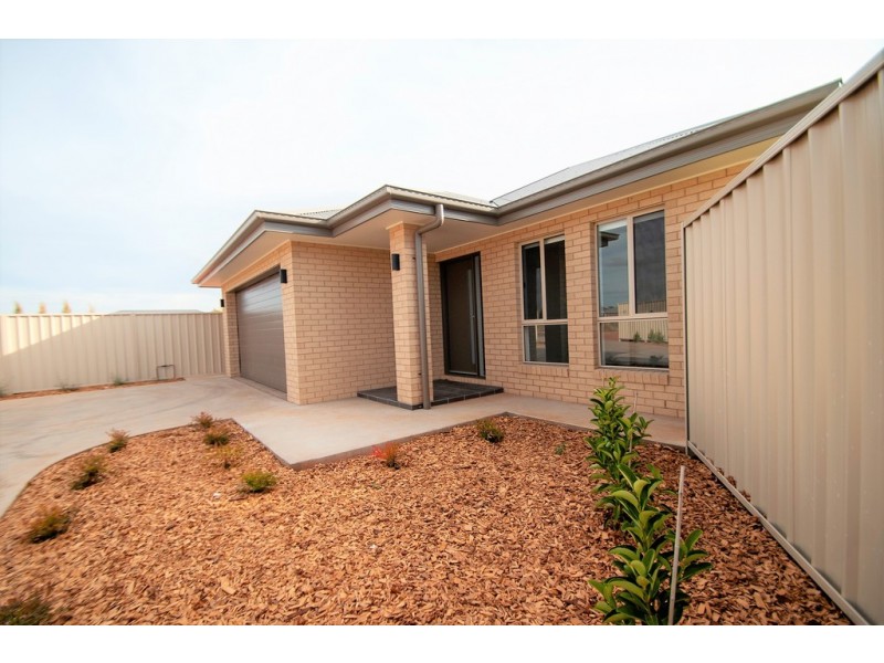 35 Lanza Grove, Griffith NSW 2680