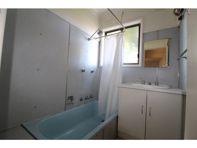 27 Dredge Street, Yenda NSW 2681