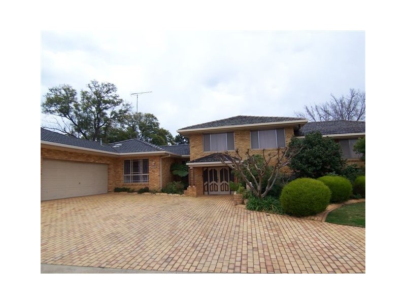 22 Langley Cresent, Griffith NSW 2680