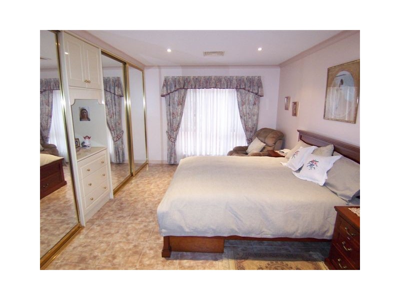 22 Langley Cresent, Griffith NSW 2680