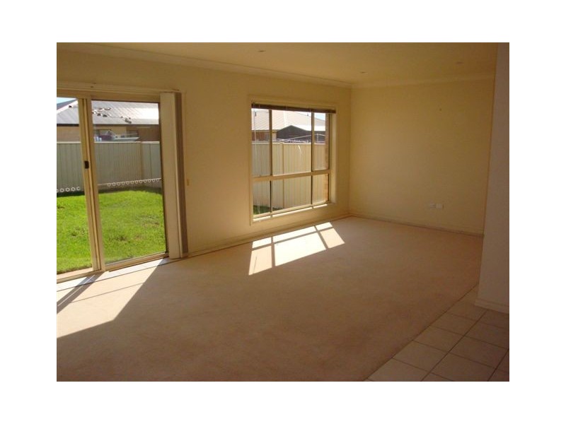 4 Gras Street, Griffith NSW 2680