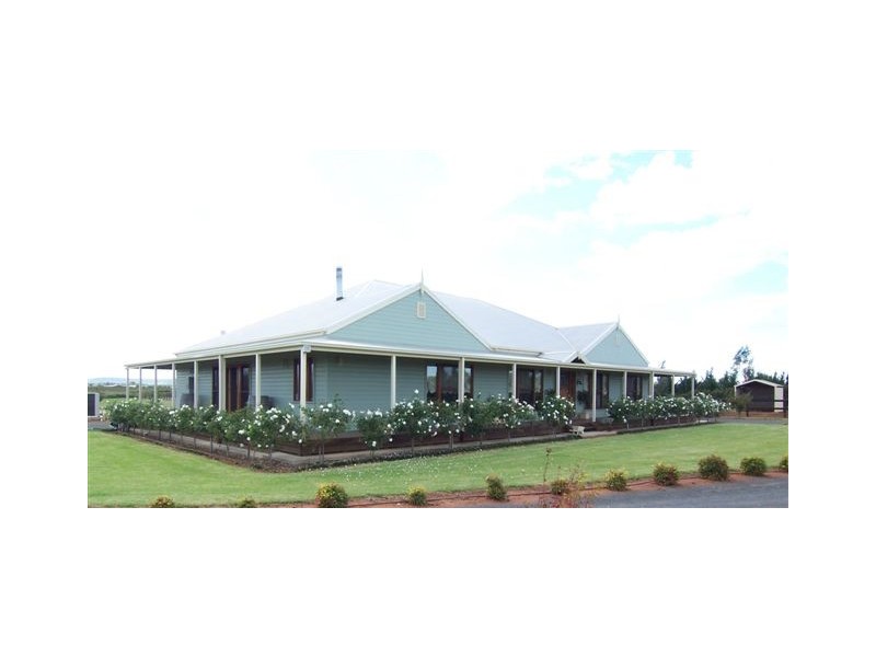 20 Mancini Drive, Lake Wyangan NSW 2680